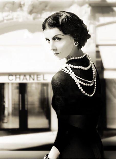 Coco Chanel, égérie de l'art de vivre à la française